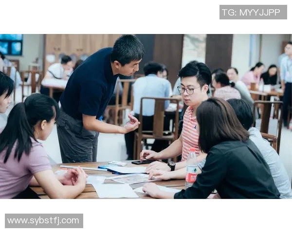 小鹰足球明星名字大全及其精彩瞬间回顾与分析